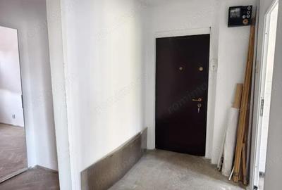 Apartament cu 3 camere decomandat în Central - 11