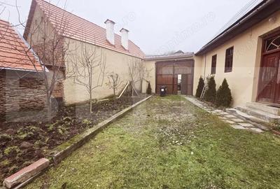 Casa individuala cu doua camere,60 mp utili, 500 mp teren, Garbova - 2