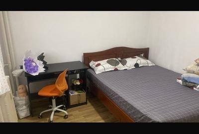 Apartament cu 2 camere semidecomandat, mobilat în Berceni