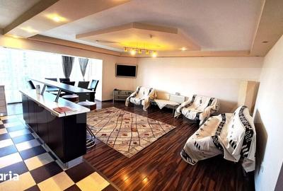 Apartament cu 3 camere în Central - 1