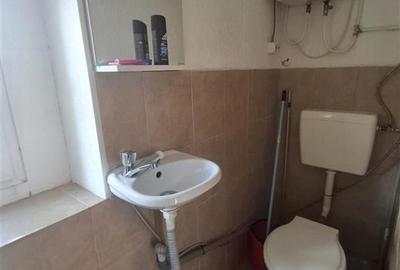 Garsoniera zona Garii - 10