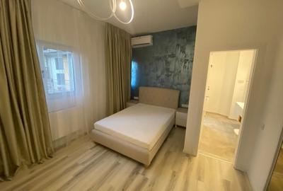 Apartament cu 5 camere semidecomandat, mobilat în P-ța Rosetti - 22