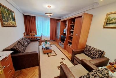 Inchiriez apartament 2 camere, decomandat, Tg. Mures, Unirii - 4