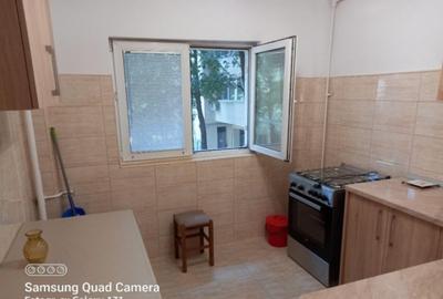 Apartament cu 3 camere decomandat, mobilat în Grivița - 13