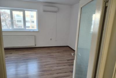 Apartament 1 camera Rosiorilor B22 etaj 2 - 4