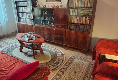 Apartament 2 camere, decomandat, mobilat,etaj 2,Grivitei, Brasov - 1