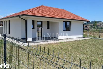 Casă cu 3 camere cu Teren 384 Mp în Micești - 4