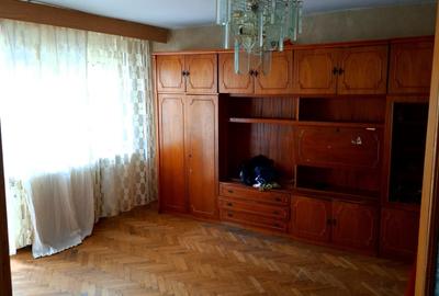 Apartament cu 3 camere decomandat în Găvana 3 - 2