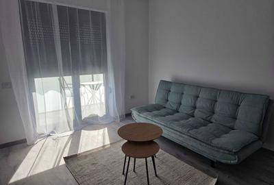 Apartament cu 2 camere decomandat în Cristian