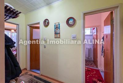Apartament cu 4 camere decomandat în Liliacului - 11