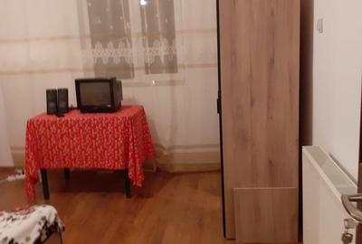 Casă cu 3 camere cu Teren 60 Mp în Central - 2