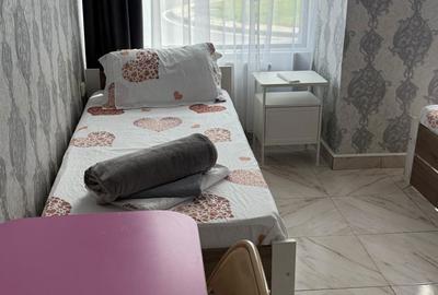 Casă cu 4 camere cu Teren 300 Mp în Exterior Vest