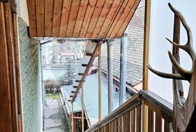 SINAIA- APARTAMENT DE VACANTA/ REZIDENTIAL- 3 camere in vila! SINAIA- APARTAMENT DE VACANTA/ REZIDENTIAL- 3 camere in vila! - 3