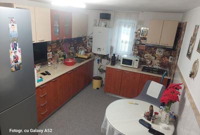 Casă cu 4 camere în Grădiștea - 1