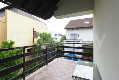 Vila cocheta in cartier rezidential cu piscina comuna, garaj - 13