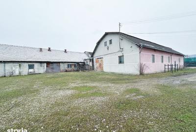 Spațiu comercial, de 2,272 mp, în Central - 3