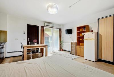 Garsonieră decomandată, mobilată în Central - 2