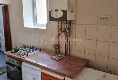 1 camera - zona Boul Rosu - 3