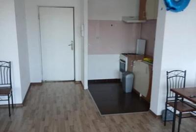 Apartament cu 2 camere decomandat în Astra - 1