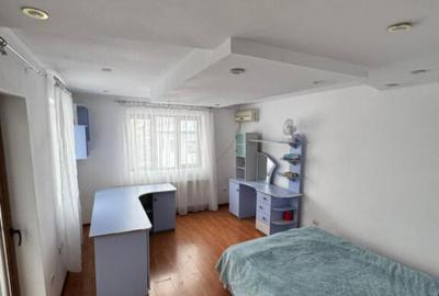 Casă cu 12 camere cu Teren 321 Mp în George Enescu - 4