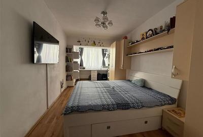 Apartament decomandat cu 3 camere si 2 bai in Turnisor - 3