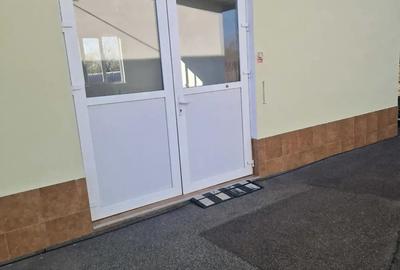 Spațiu comercial, de 50 mp, în Central