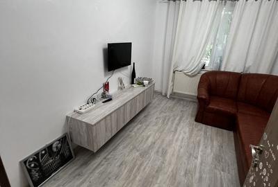 Apartament cu 3 camere decomandat în Central - 8