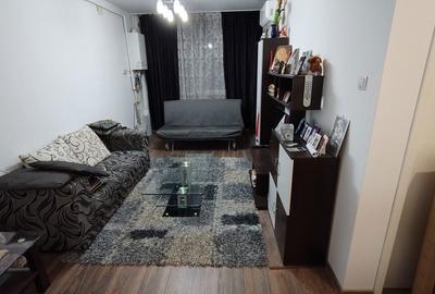 Apartament cu 2 camere semidecomandat în UTA - 7