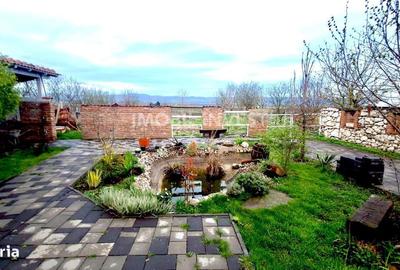 Casă cu 4 camere în Rădești - 1