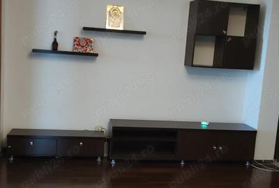 Inchiriez ap 3 camere Strand - 1