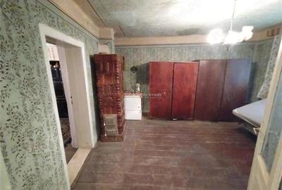 Casă cu Teren 40 Mp în Bogodinț