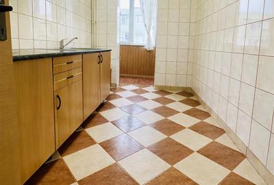 Apartament cu 2 camere decomandat în Astra - 2