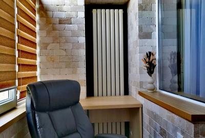 Apartament cu 2 camere decomandat în Ostroveni