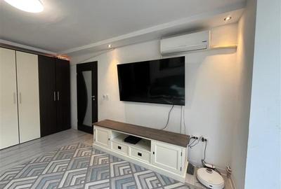 Apartament cu 3 camere semidecomandat în Central - 28