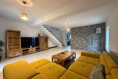 Casa cu 4 camere, 93mp utili, P+1, teren total 327mp - zona Giroc - 2