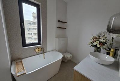 Apartament cu 3 camere semidecomandat, mobilat în Ultracentral - 13