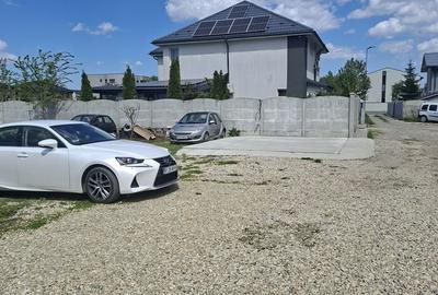 Teren de 360 mp, în Central - 3