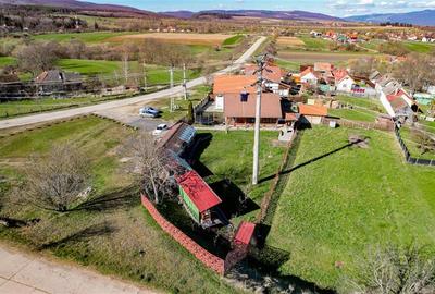 Casă cu 3 camere cu Canalizare în Exterior Est - 25