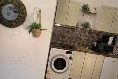 Garsonieră decomandată în 13 Decembrie - 1