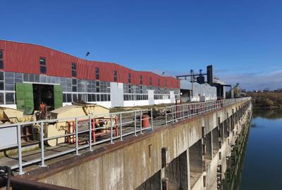 Spațiu comercial, de 1 mp, în Hârșova - 1