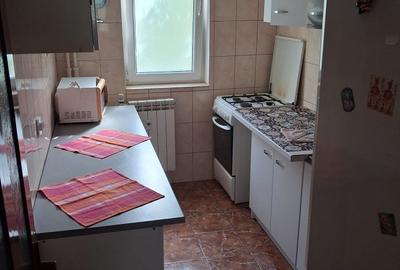 Apartament cu 3 camere semidecomandat în Tomis Nord - 8
