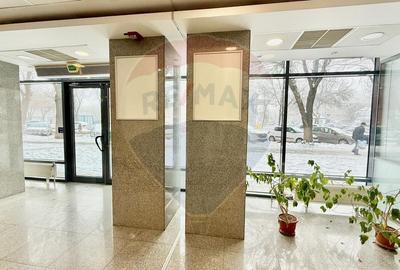 Spațiu comercial, de 330 mp, în Central - 18