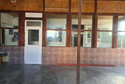Spațiu comercial, de 156 mp, în Central - 3