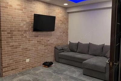 Apartament cu 2 camere decomandat în Giroc