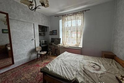 Casă cu 4 camere cu Teren 300 Mp în Rădăuți - 12