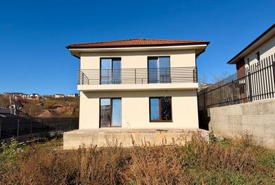 Casa individuala noua in Dezmir - semifinisata, teren 564 mp. - 15