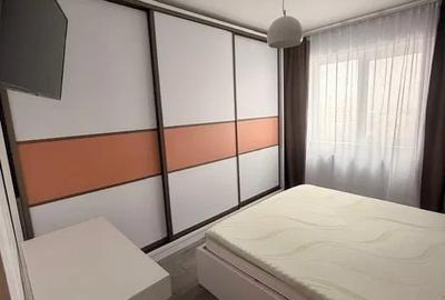 Apartament cu 2 camere decomandat, mobilat în Păcii - 3