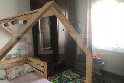 De vanzare apartament , cu 3 camere, 60mp, zona Carpati 2 - 3