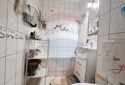 Garsonieră semidecomandată, mobilată în Costin Georgian - 12