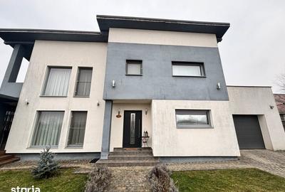 Casă cu 6 camere cu Teren 550 Mp în Groși - 17